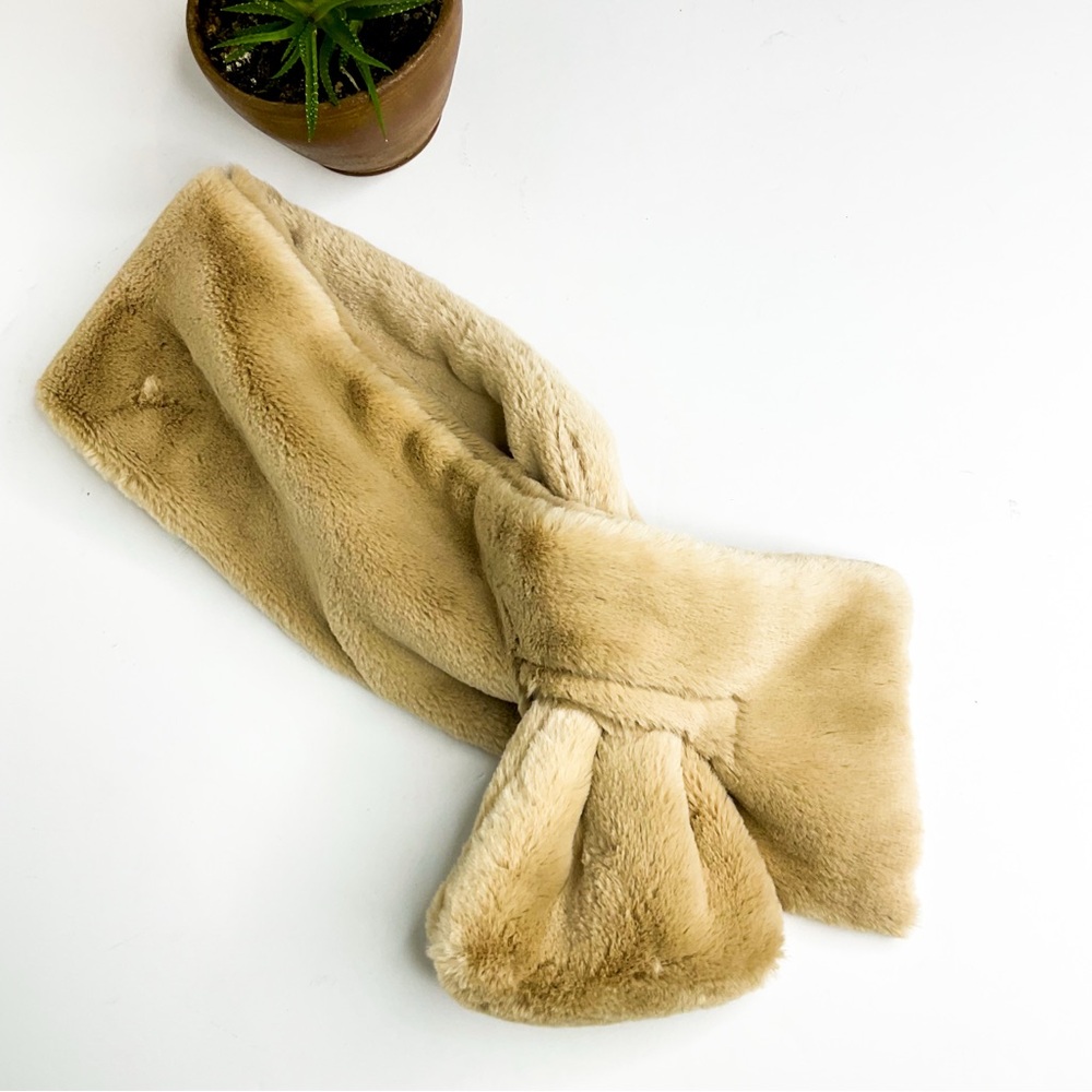Acne Studios Lambswool Faux Fur Scarf | Tan Super Soft Winter Wrap - Picture 4 of 5